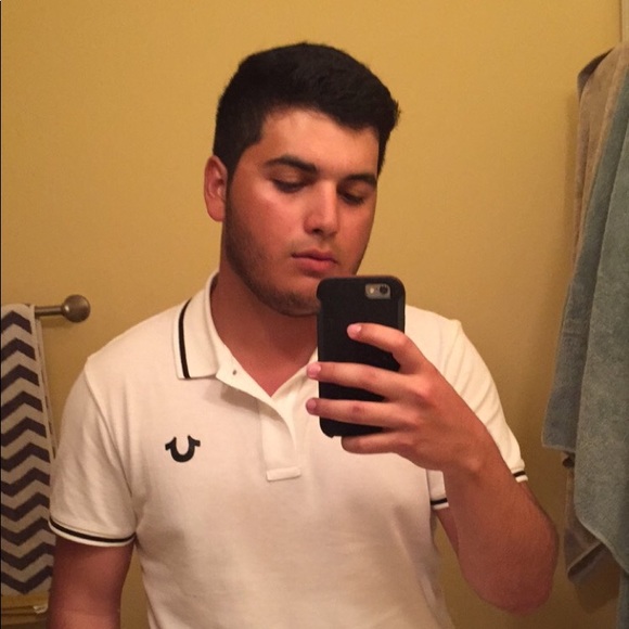 Meet your Posher, Ricardo - Picture 1 of 1